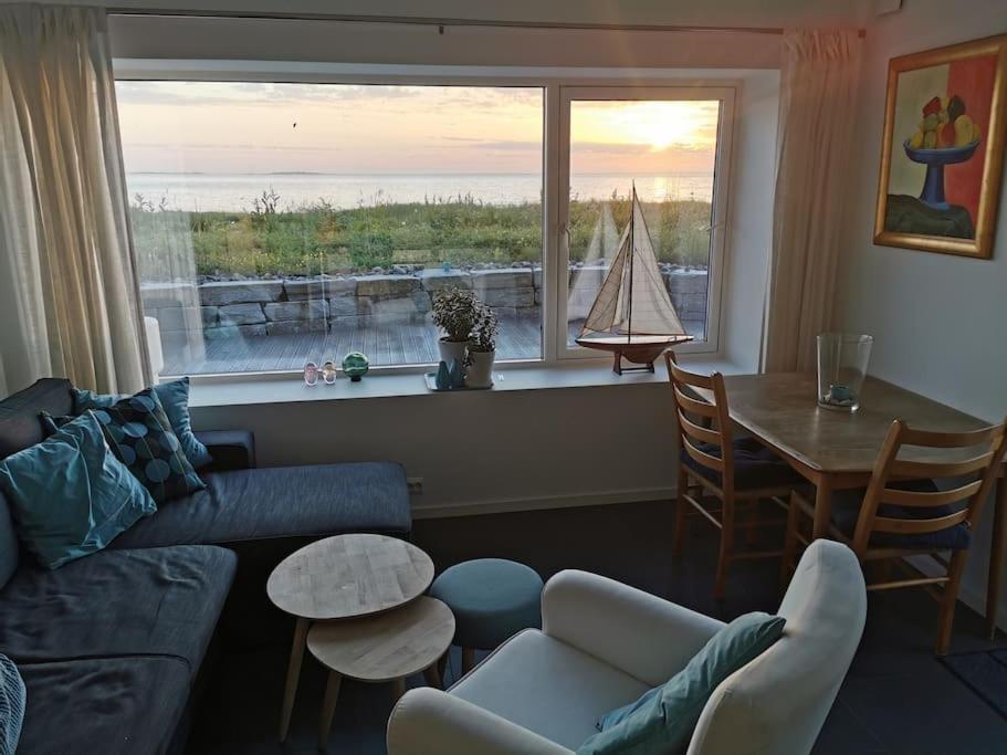 Front Appartments In Design Eco-villa Apartment Ulsteinvik