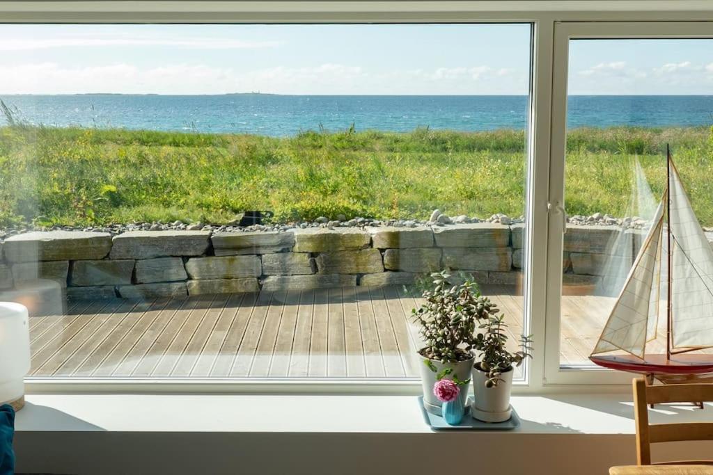 Front Appartments In Design Eco-villa Ulsteinvik